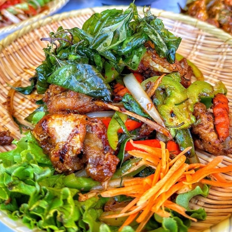 Lunch Menu: Thai, Laos, Asian-Fusion, Seafood